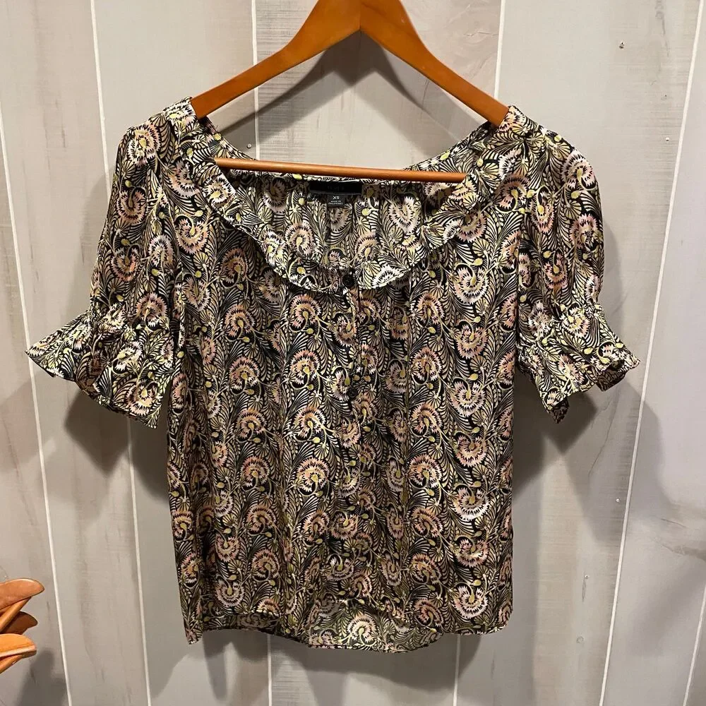 Cute J. Crew silky ruffle puff sleeve scoop neck blouse classic modern preppy